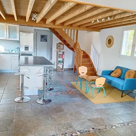 Vakantiehuis Maison Spacieuse Pres Des Plages Du Debarquement Avec Jardin Clos, Terrasse Et Equipements Complets - Fr-1-746-21 *